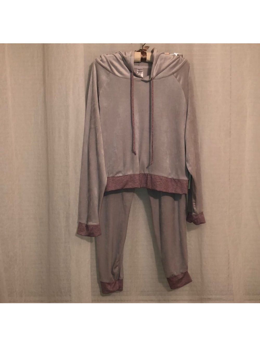 C&C California L Gray Mauve Pink Velour Jump Suit Lounge Crop Hoodie Set